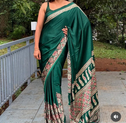 GREEN HALF BORDER AJRAKH SAREE.