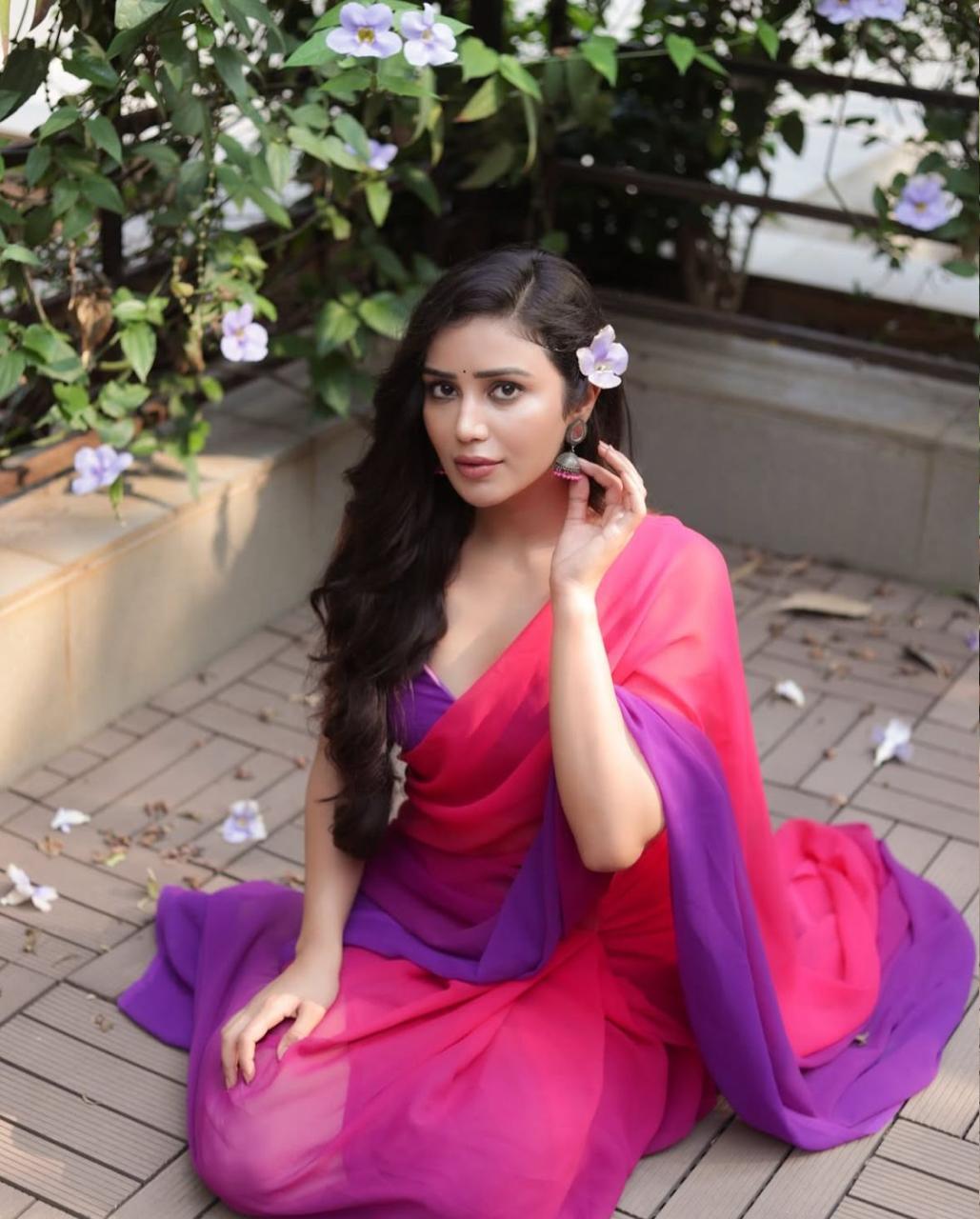 Soft Organza Dual Shade Saree in Pink and Purple